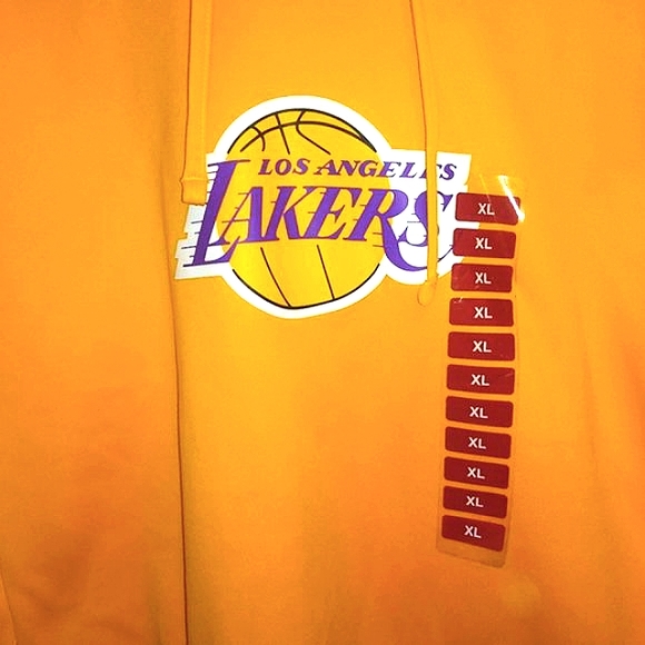 NWT.  Los Angeles Lakers NBA hoodie - Picture 3 of 6